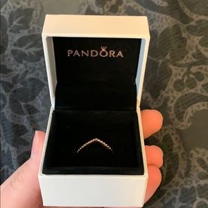 Pandora sparkling wishbone ring